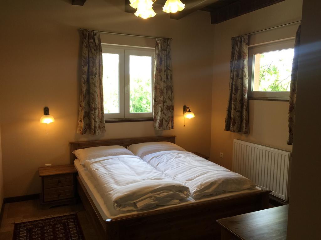 Aurora Panzio Bed and Breakfast Bük Eksteriør billede