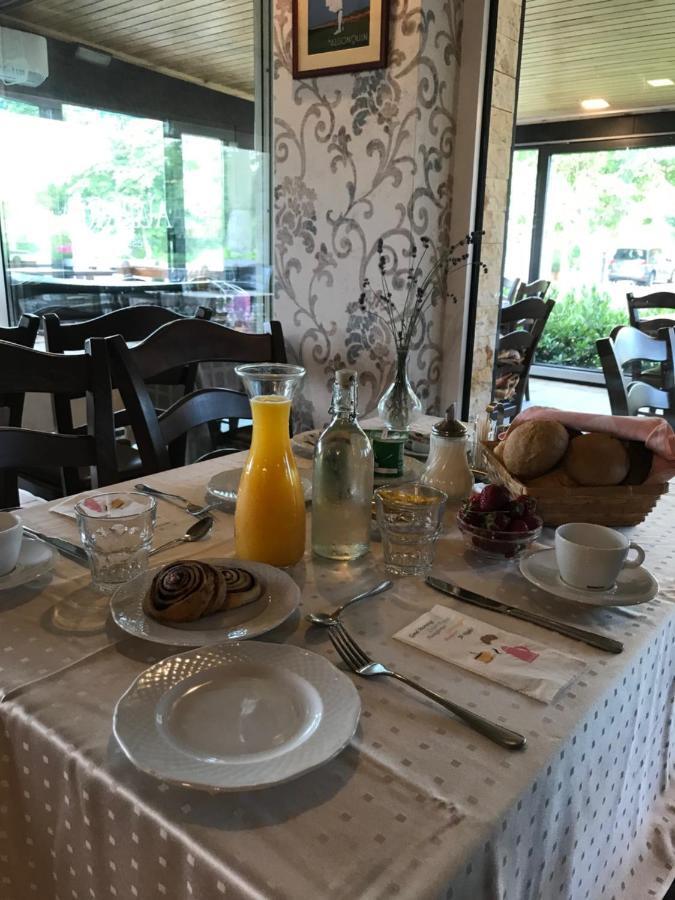 Aurora Panzio Bed and Breakfast Bük Eksteriør billede