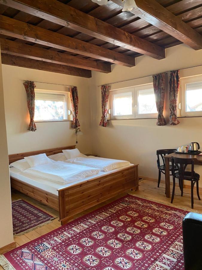 Aurora Panzio Bed and Breakfast Bük Eksteriør billede