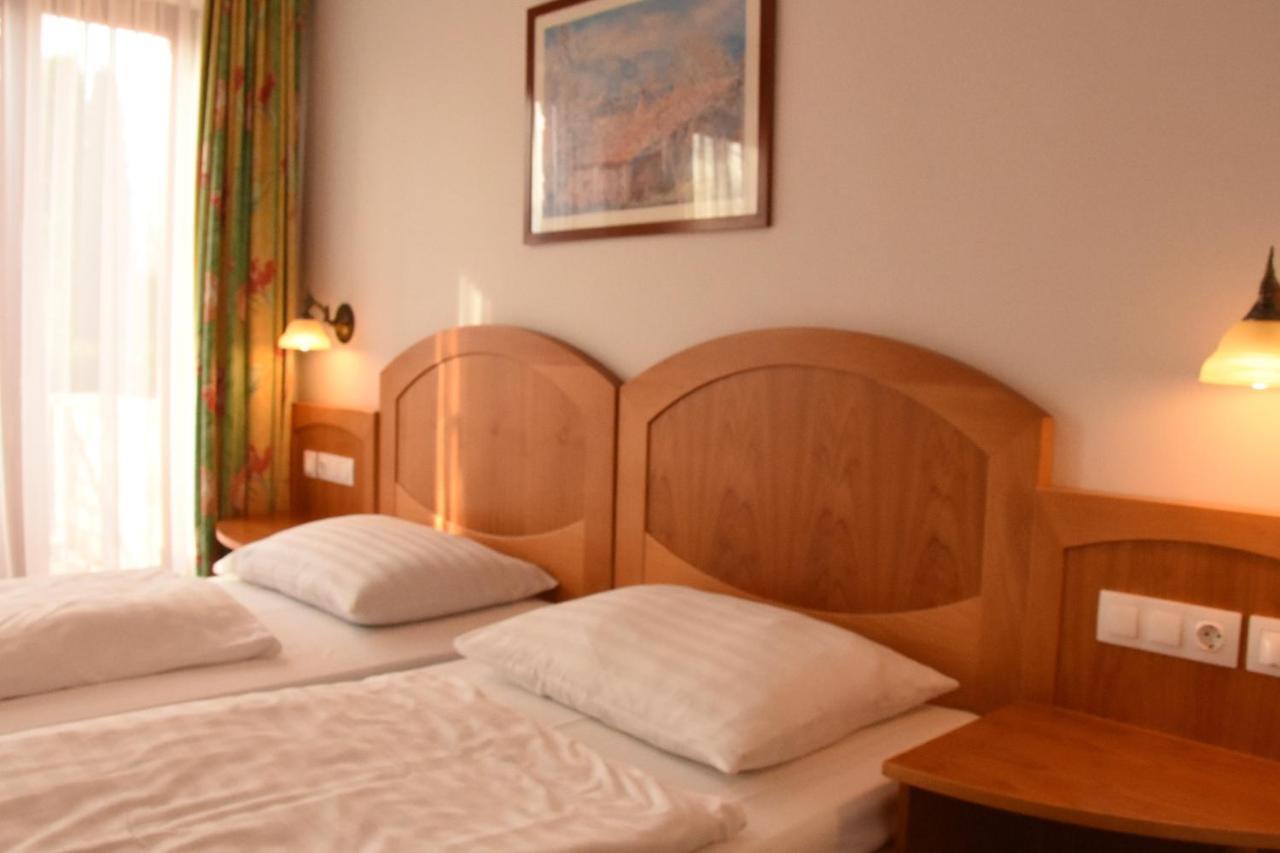 Aurora Panzio Bed and Breakfast Bük Eksteriør billede